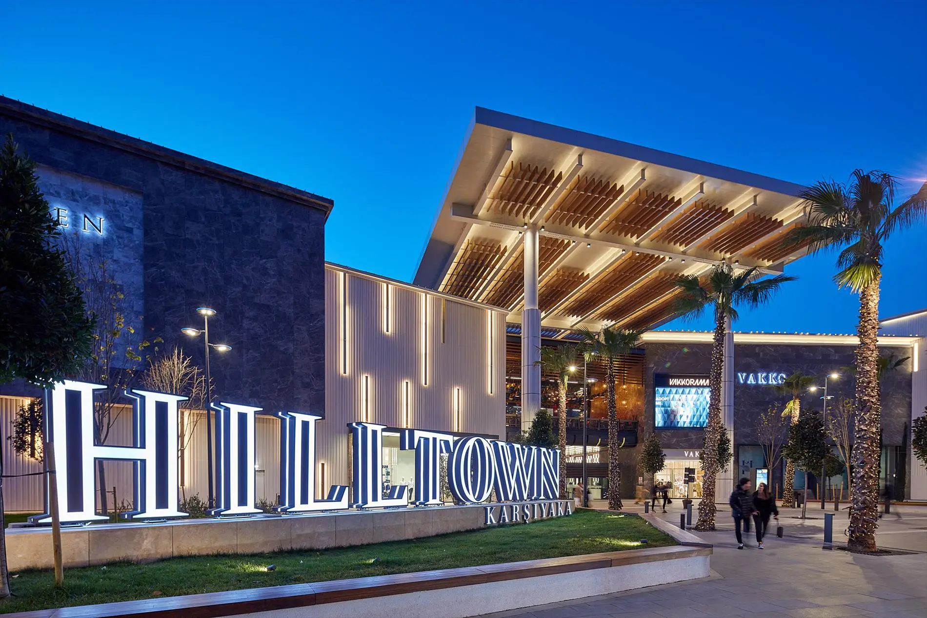 مرکز خرید ازمیر